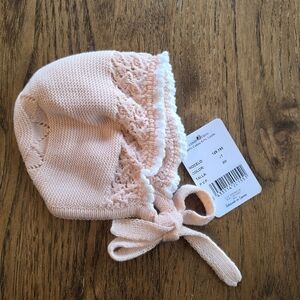 Artesania Granlei Spanish Knit Peach Baby Bonnet